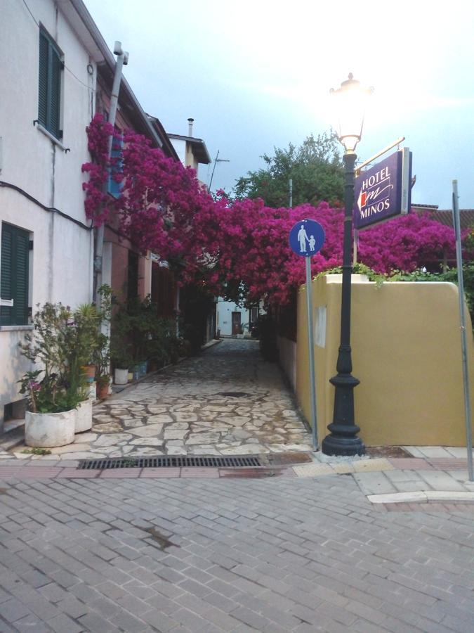 Odys Centrer Of Town